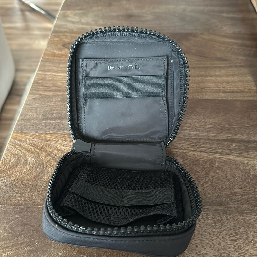 Dagne Dover Arlo Neoprene Tech Organizer